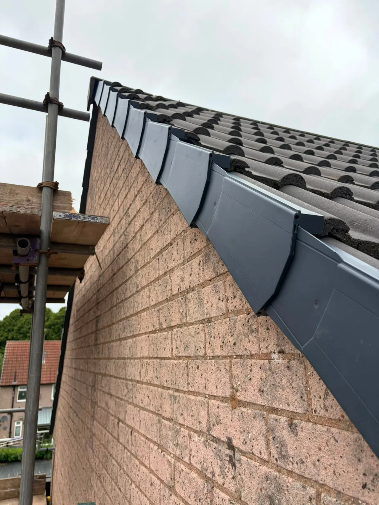 Roofline detailing
